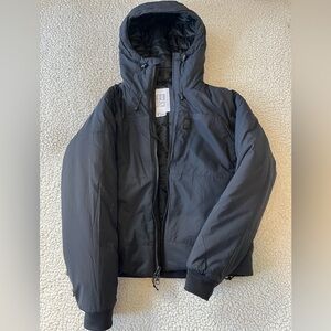 Topo women’s mountain puffer jacket black size S